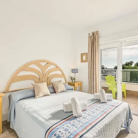 Villa Sleeps 14 Pool Air Con Wifi Nerja